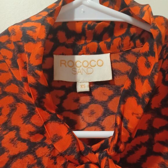 ROCOCO SAND/Tuckernuck Red Print Long Sleeve Tie Neck Lace Detail Blouse XS - Picture 3 of 9